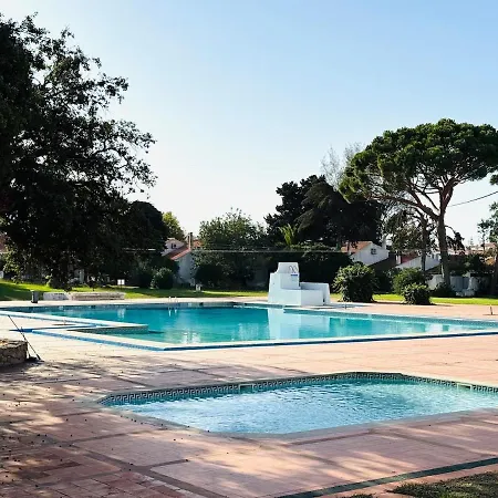 T1 Nova Апартаменти *